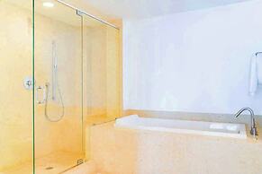 Amazing Condos at Icon Brickell With Pool