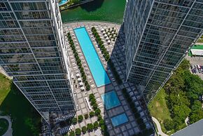 Amazing Condos at Icon Brickell With Pool