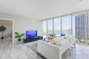 Amazing Condos at Icon Brickell With Pool