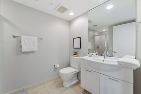 Amazing Condos at Icon Brickell With Pool