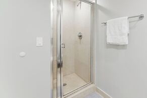 Amazing Condos at Icon Brickell With Pool