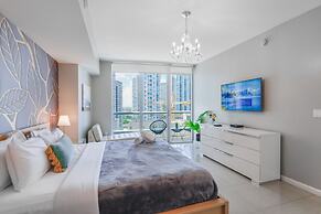 Amazing Condos at Icon Brickell With Pool