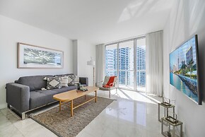 Amazing Condos at Icon Brickell With Pool