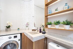 Estúdio Moderno com AC e Wi-fi