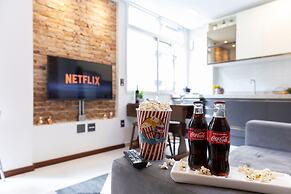 Estúdio Moderno com AC e Wi-fi