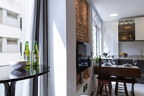 Estúdio Moderno com AC e Wi-fi