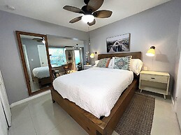 Beautiful And Comfortable Home and studios