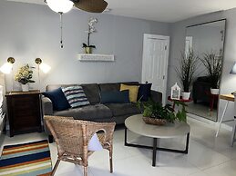 Beautiful And Comfortable Home and studios