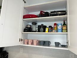 Beautiful And Comfortable Home and studios