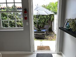 Beautiful And Comfortable Home and studios