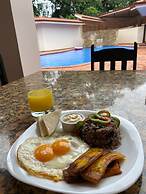 Serenity Hotel & Villas