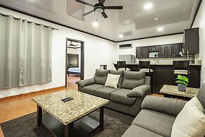 Serenity Hotel & Villas