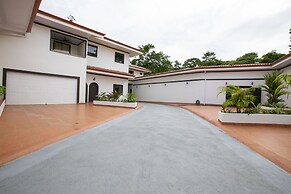 Serenity Hotel & Villas