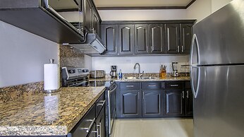 Serenity Hotel & Villas