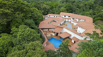 Serenity Hotel & Villas