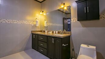 Serenity Hotel & Villas