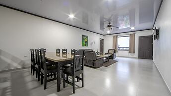 Serenity Hotel & Villas