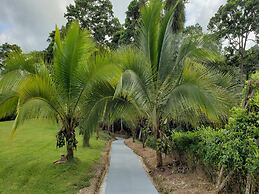 Serenity Hotel & Villas