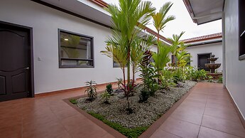 Serenity Hotel & Villas