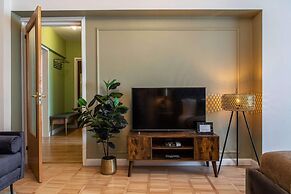 Holt - Bagheera s Den