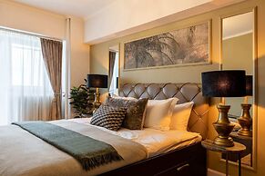 Holt - Bagheera s Den