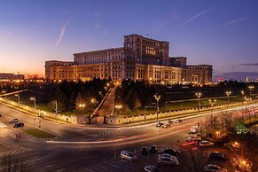 Holt - Bagheera s Den