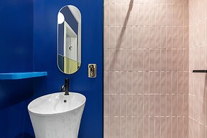 Holt - Birds of Paradise