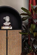 Holt - Birds of Paradise