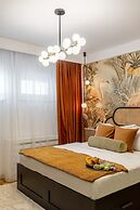 Holt - Birds of Paradise