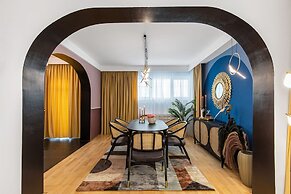 Holt - Birds of Paradise