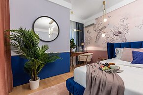 Holt - Birds of Paradise