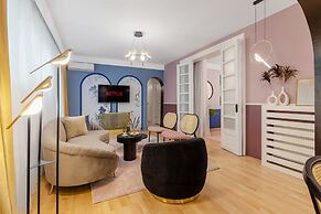 Holt - Birds of Paradise