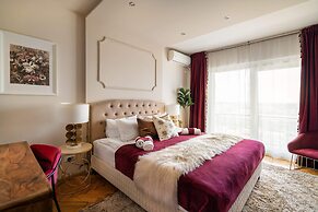 Holt - Gryffindor Tower