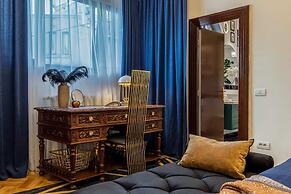 Holt - The Great Gatsby