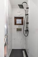 Holt - The Great Gatsby