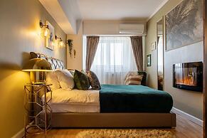 Holt - Bagheera and Mowgli