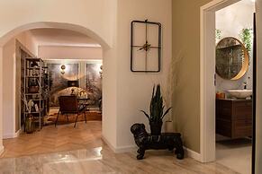 Holt - Bagheera and Mowgli