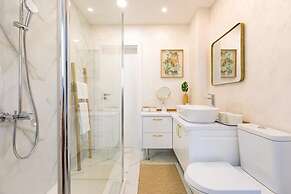 Holt - Welcome to the Jungle