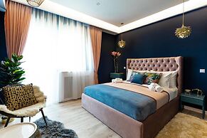 Holt - Welcome to the Jungle