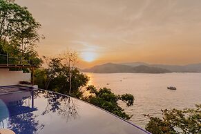 Pacífica Grand Zihuatanejo