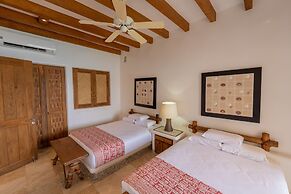 Pacífica Grand Zihuatanejo