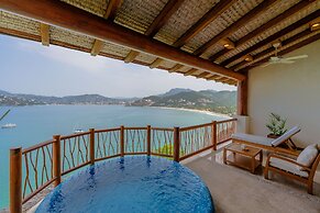 Pacífica Grand Zihuatanejo