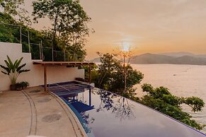 Pacífica Grand Zihuatanejo