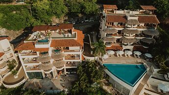 Pacífica Grand Zihuatanejo