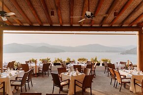 Pacífica Grand Zihuatanejo