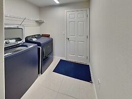 Sea Breeze Lake Villa Unit B