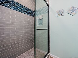 Summer's Little Bay Getaway