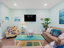 Summer's Little Bay Getaway