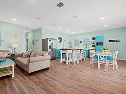 Summer's Little Bay Getaway