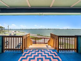 Summer's Little Bay Getaway